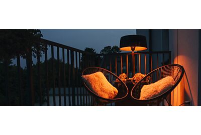 Prodloužení sezóny na terase - jak zateplit prostor a užívat si zahradu po celý rok?