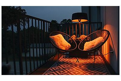 Prodloužení sezóny na terase - jak zateplit prostor a užívat si zahradu po celý rok?