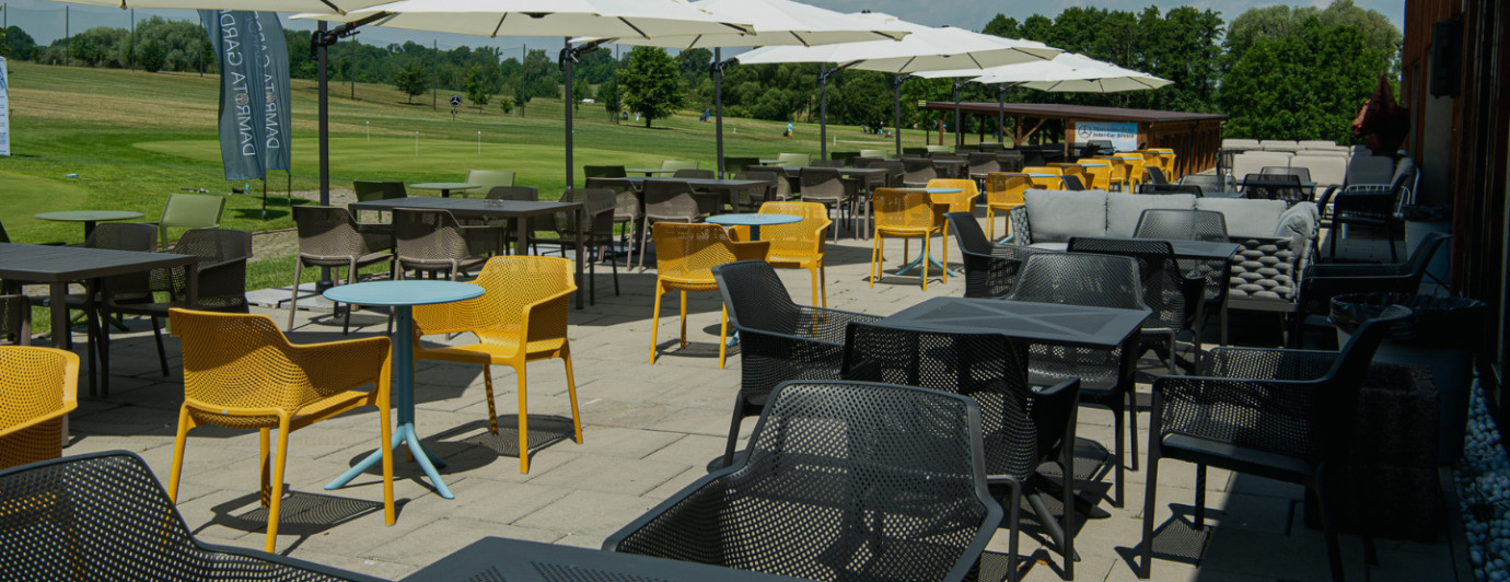 Zahradní nábytek HoReCa - Trendy pro letní sezónu 2024