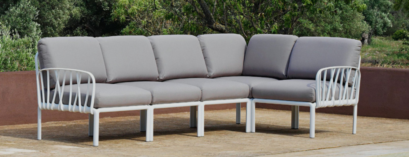 Plastový zahradní nábytek: jak vybrat tu nejlepší sadu pro vaši zahradu?