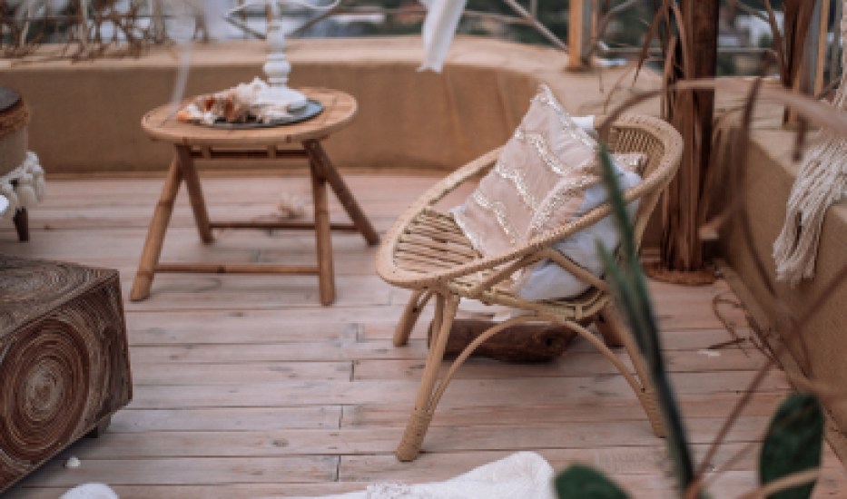 Terasa ve stylu Boho: praktické inspirace pro každý rozpočet