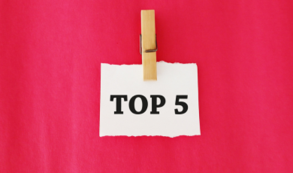 TOP 5 bestsellerů srpna