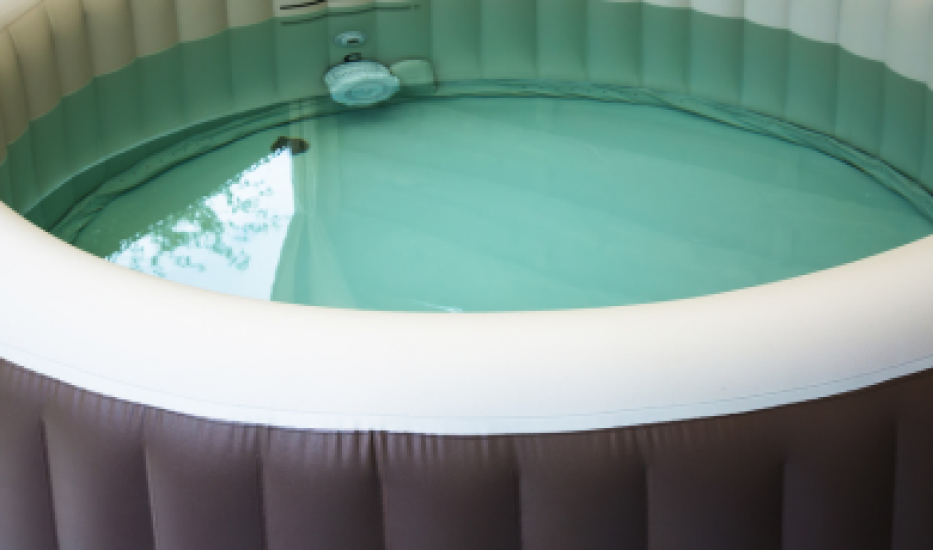 Jak vyčistit zahradní jacuzzi?