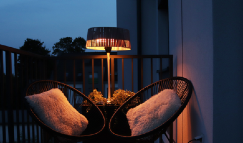 Sálavá topná tělesa pro terasu a balkon