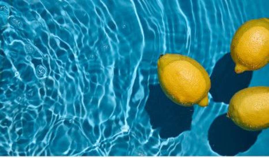 Vitamin C v bazénu: Proč se vyplatí používat?