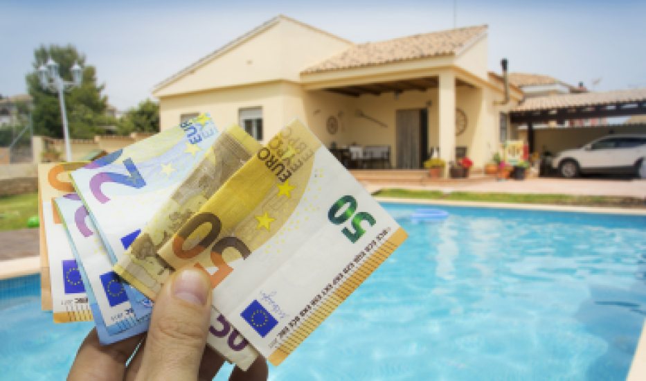 Investice do bazénu na zahradě: na jaké výdaje se musíte připravit?