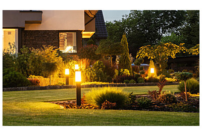 LED a solární zahradní osvětlení – kompletní průvodce výběrem nejlepších řešení pro vaši zahradu