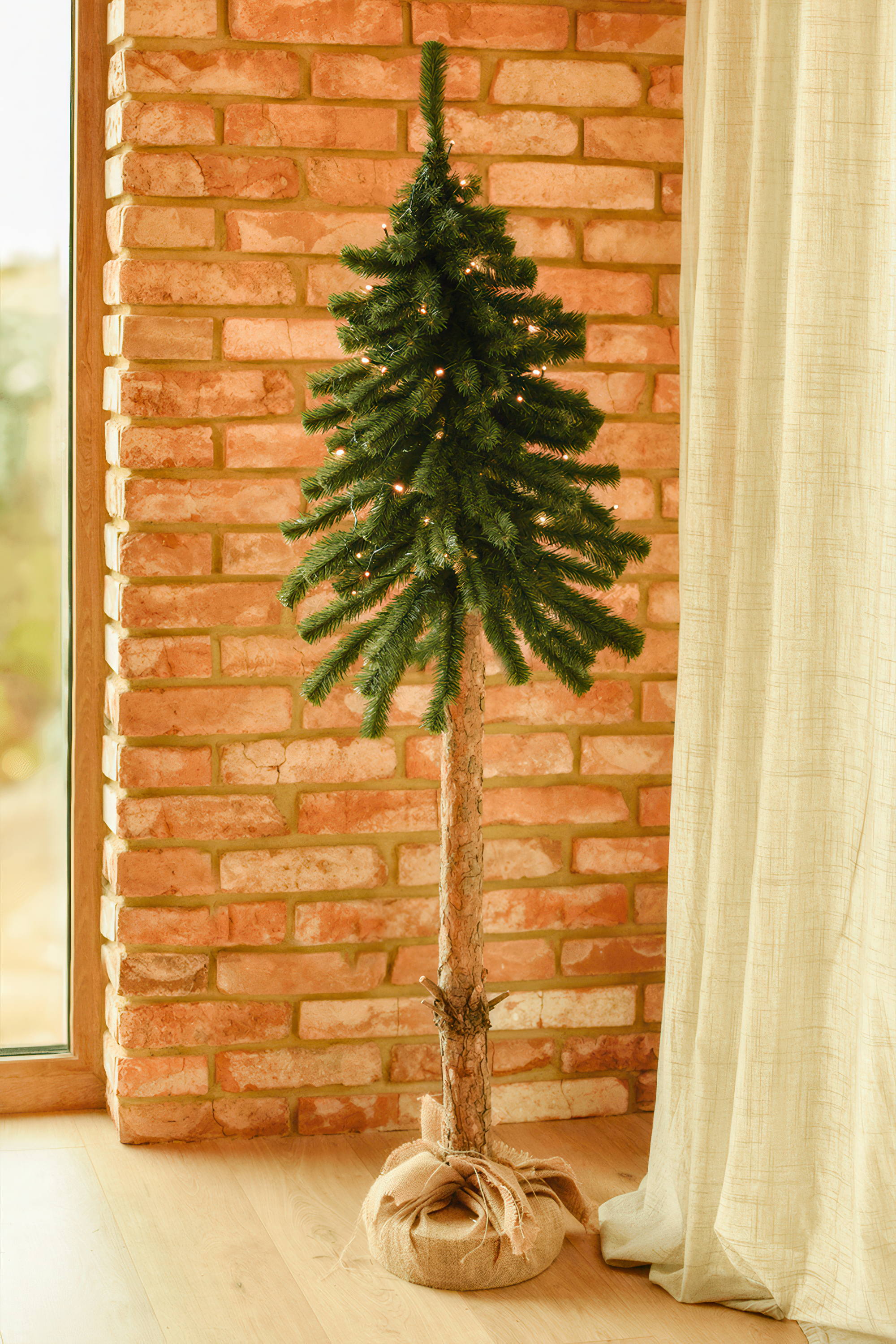 Vánoční stromek s kmenem ZEFIR v.180cm, přírodní - MOODME