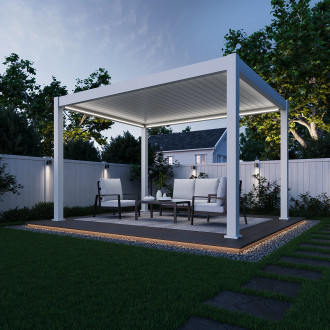 Bílá elektrická terasová pergola DELUXE PRO AUTOMATIC 3x4 s LED osvětlením a zahradním nábytkem na dřevěné terase