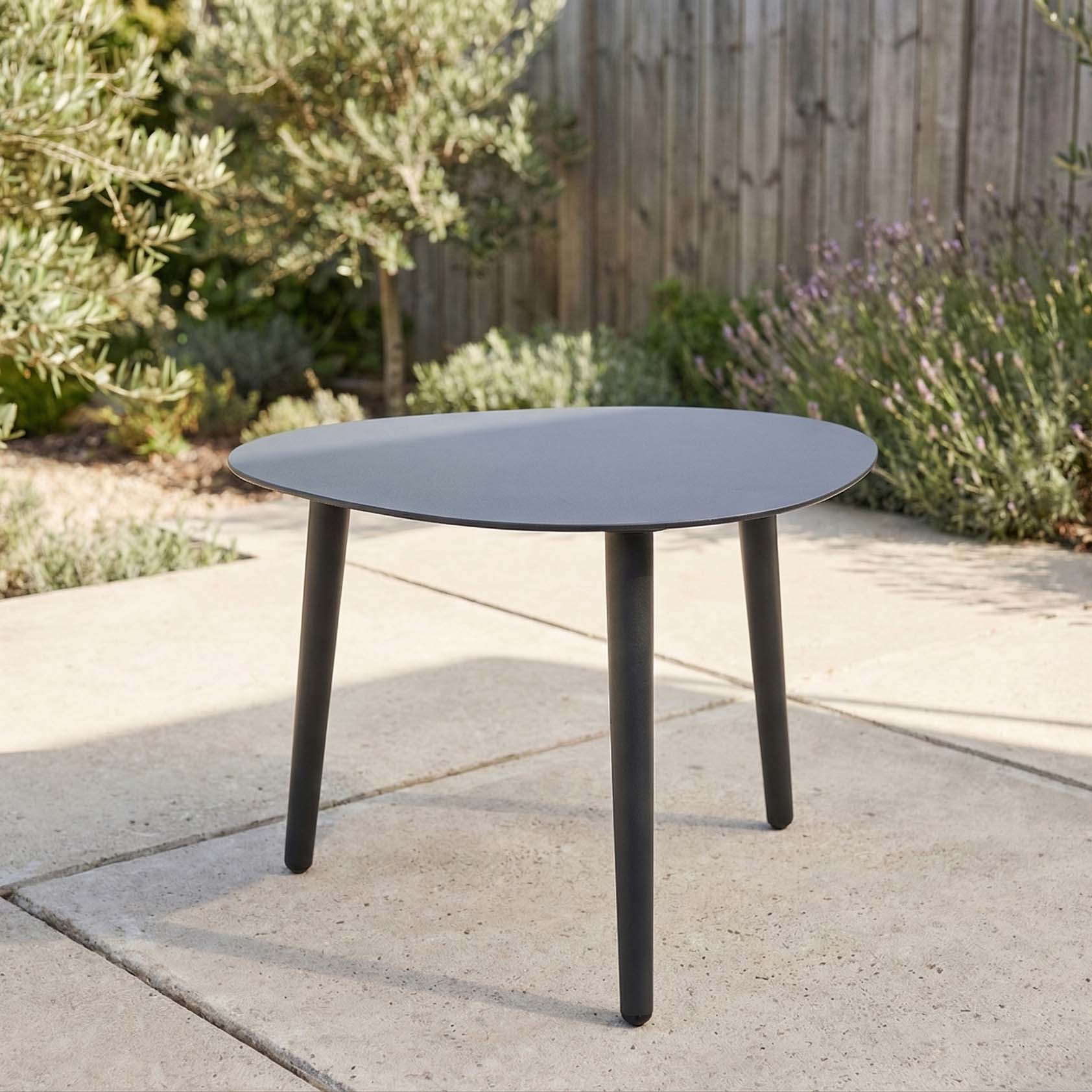 Konferenční stolek AQUALIS 40 × 40 cm Grey – Bjørkka