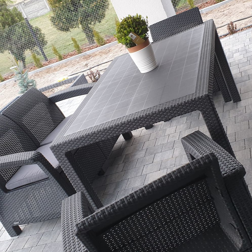 Zahradní set Keter Corfu Fiesta II pro 6 osob, grafit fotografie realizace 1