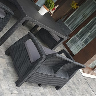 Zahradní set Keter Corfu Fiesta II pro 6 osob, grafit fotografie realizace 2