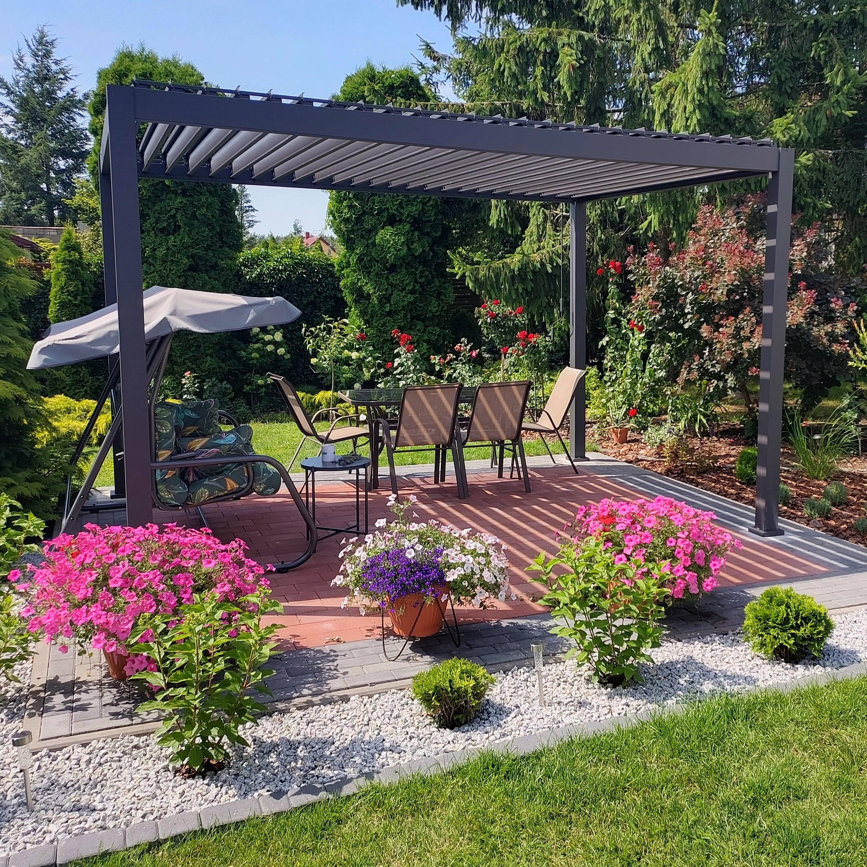 Hliníková pergola Gutroof Premium 3x4 m antracit fotografie realizace 4