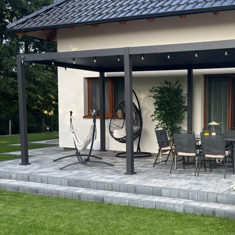 Hliníková pergola Gutroof Premium 3x6 m antracit fotografie realizace 8