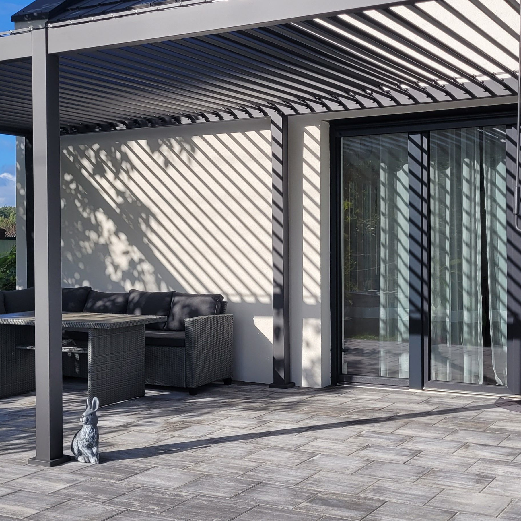 Hliníková pergola Gutroof Premium 3x6 m antracit fotografie realizace 15