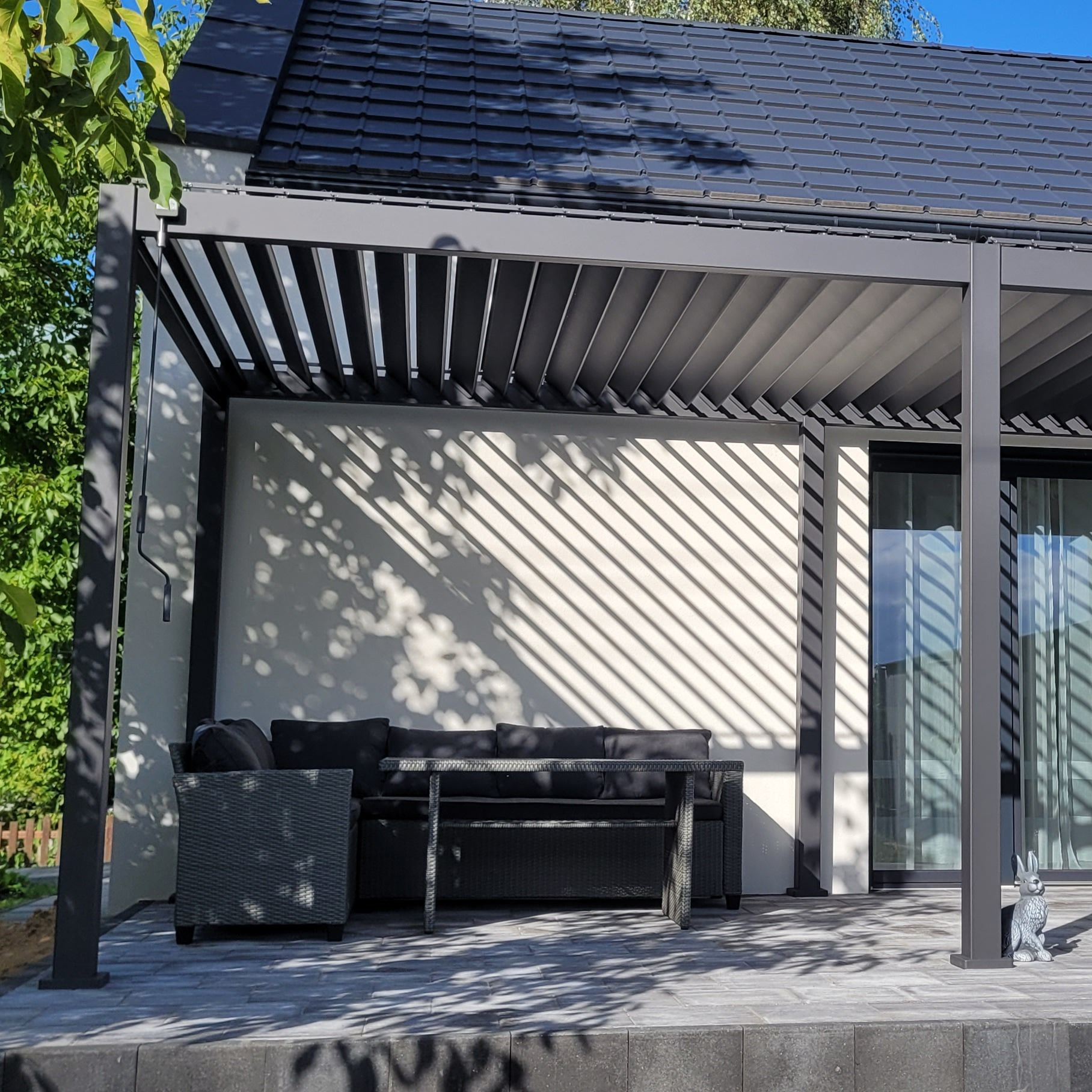 Hliníková pergola Gutroof Premium 3x6 m antracit fotografie realizace 16