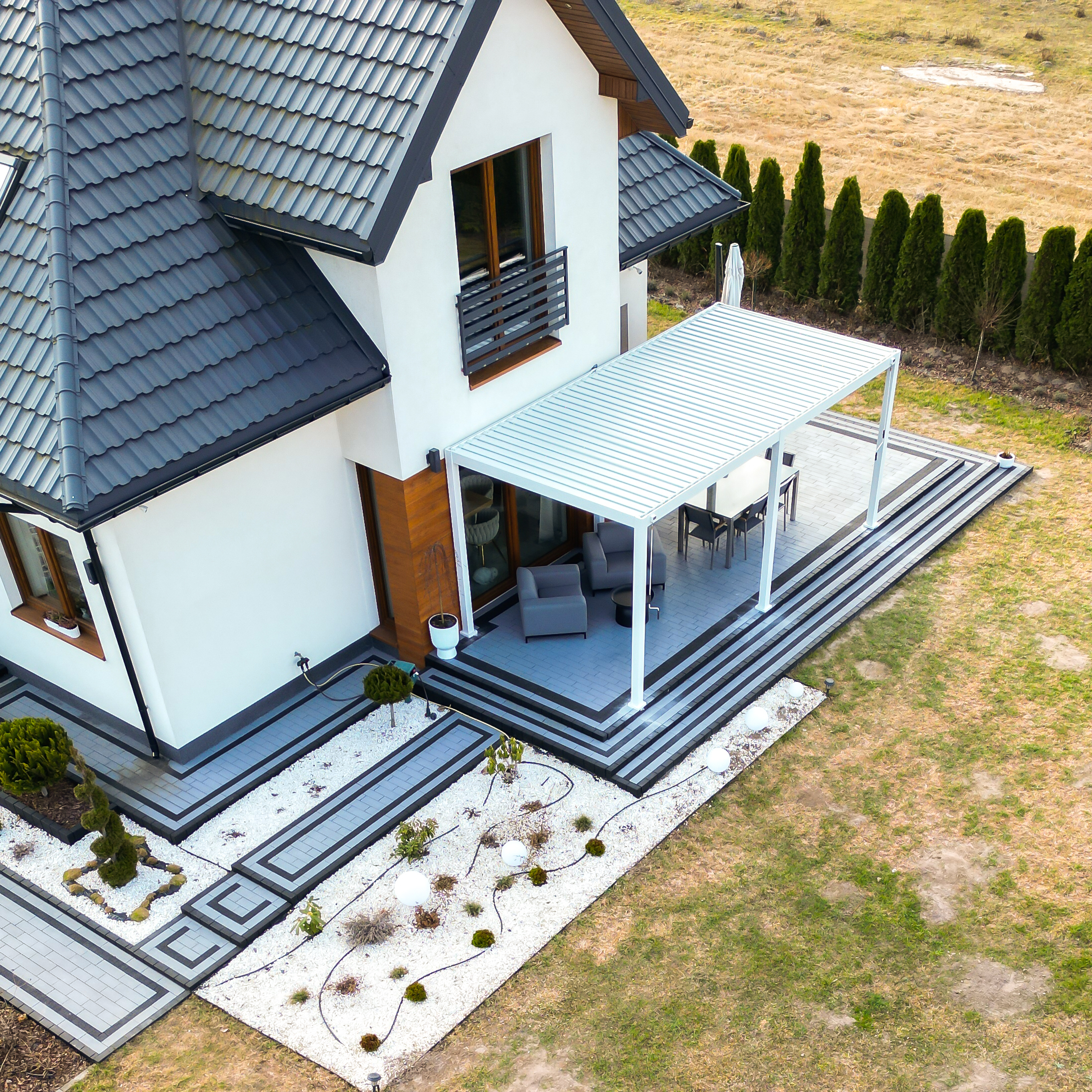Hliníková pergola Gutroof Premium 3x6 m bílá fotografie realizace 6