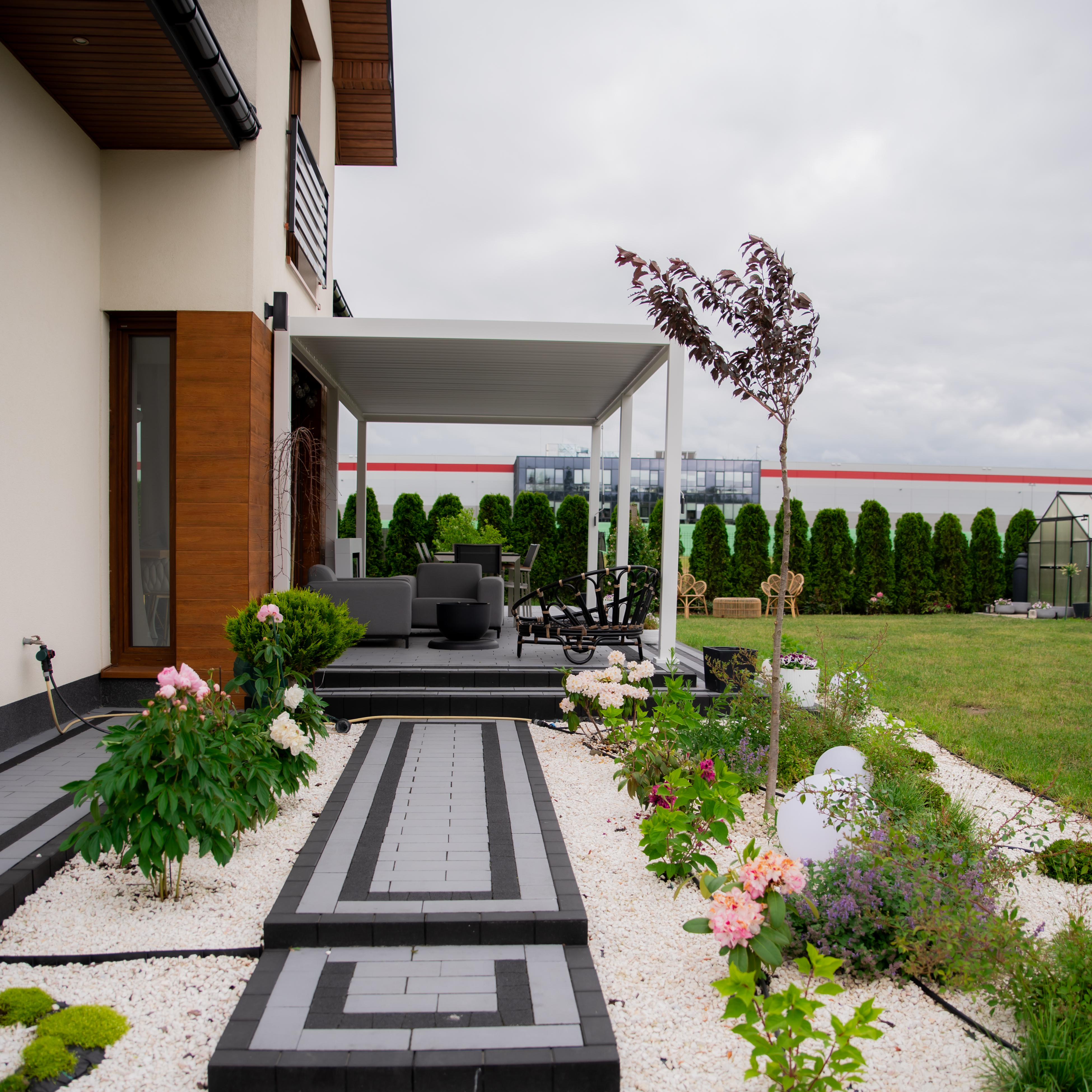 Hliníková pergola Gutroof Premium 3x6 m bílá fotografie realizace 15