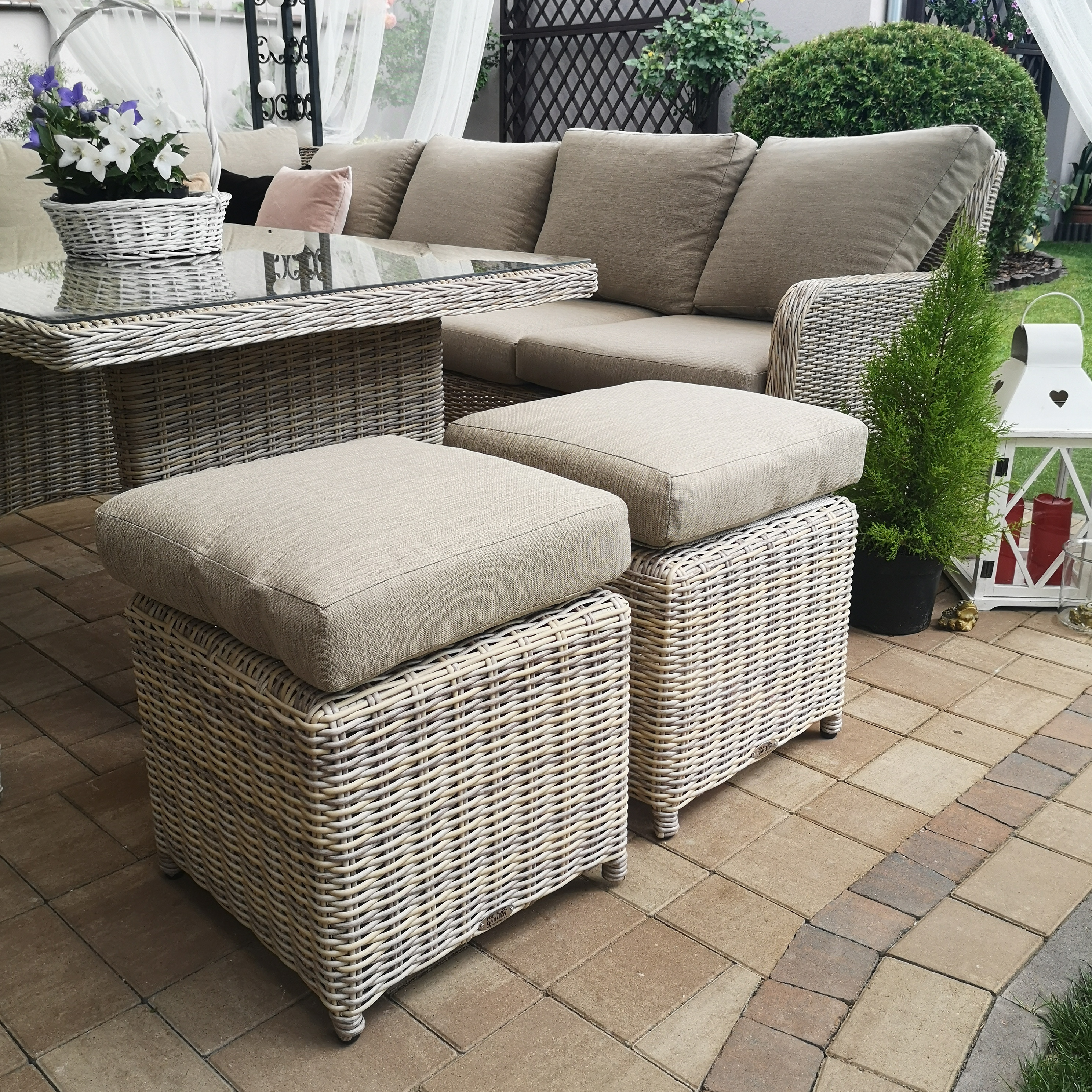Ratanový zahradní set Bjørkka Maryland Beige fotografie realizace 3