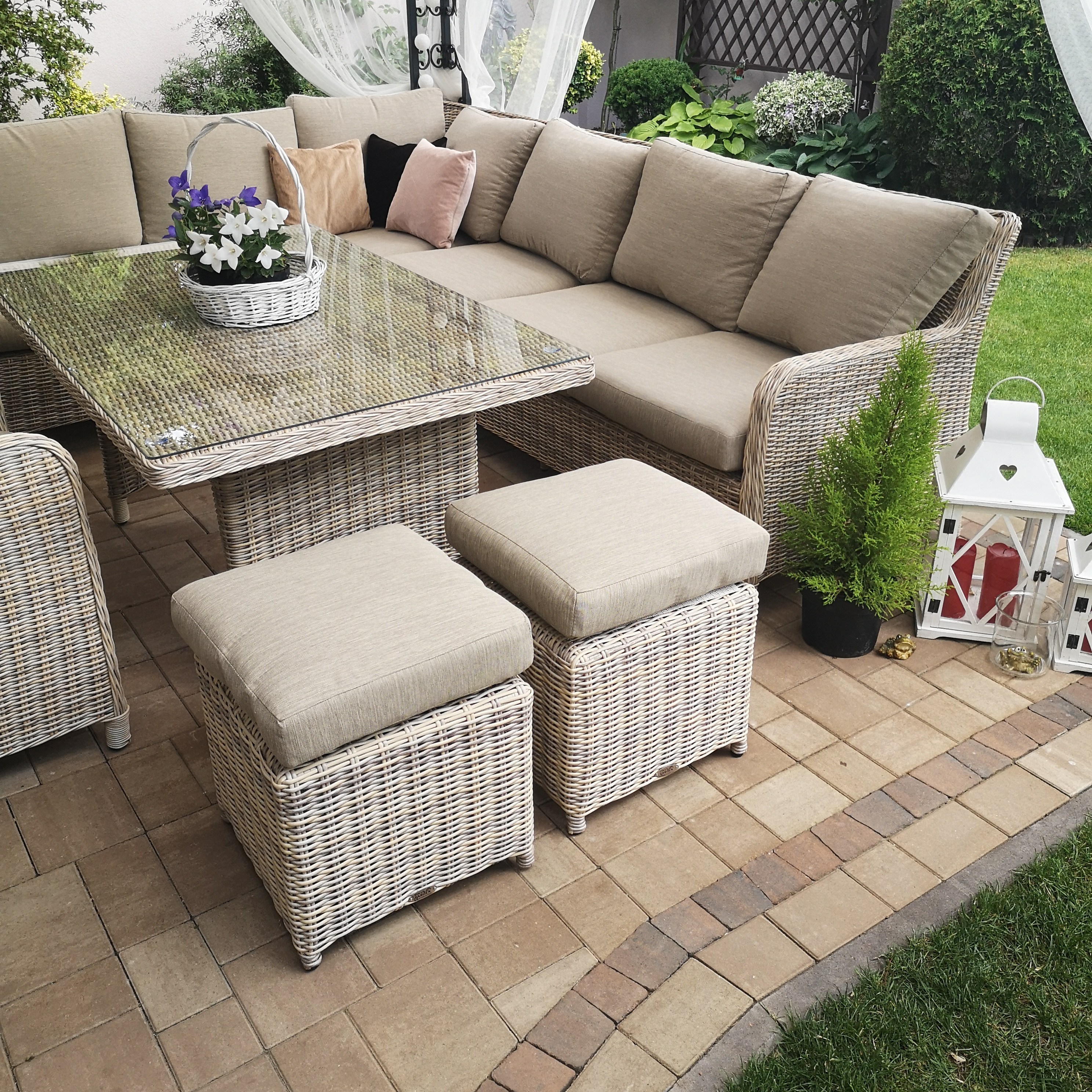 Ratanový zahradní set Bjørkka Maryland Beige fotografie realizace 6