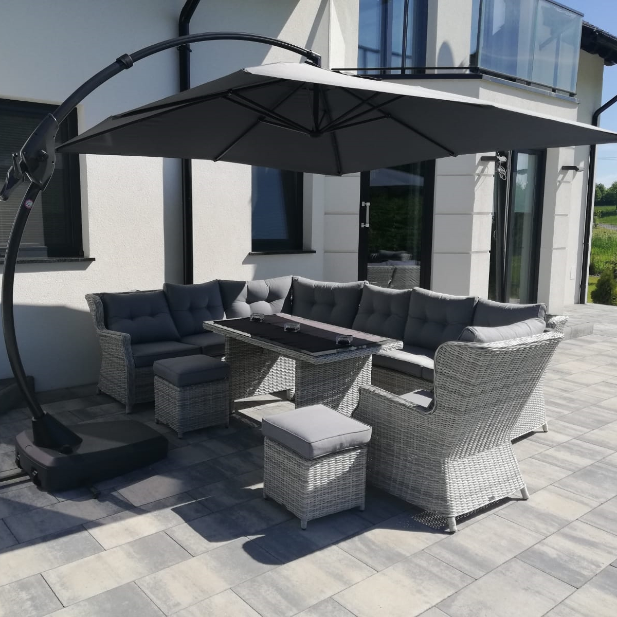 Zahradní rohová sestava Bjørkka Trivento Dining Stone fotografie realizace 1