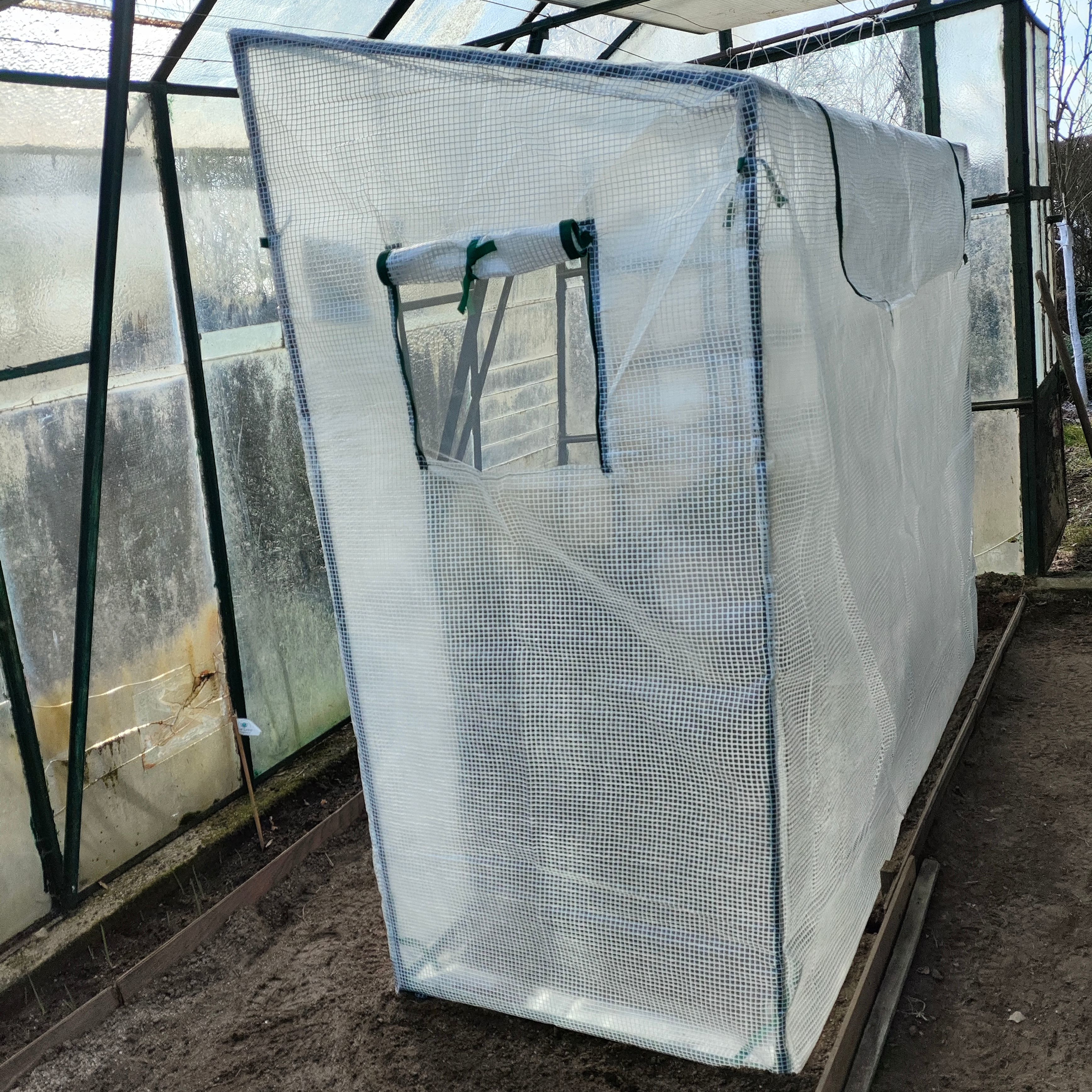 Fóliovník na rajčata Cultivo 200x77 cm bílý fotografie realizace 2