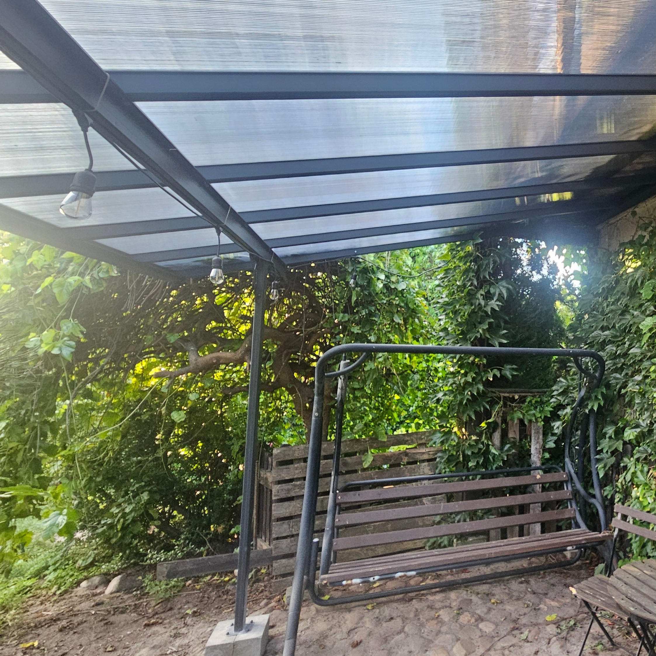 Hliníková pergola Hardmaister Atlanta 3,7x3 m šedá fotografie realizace 6