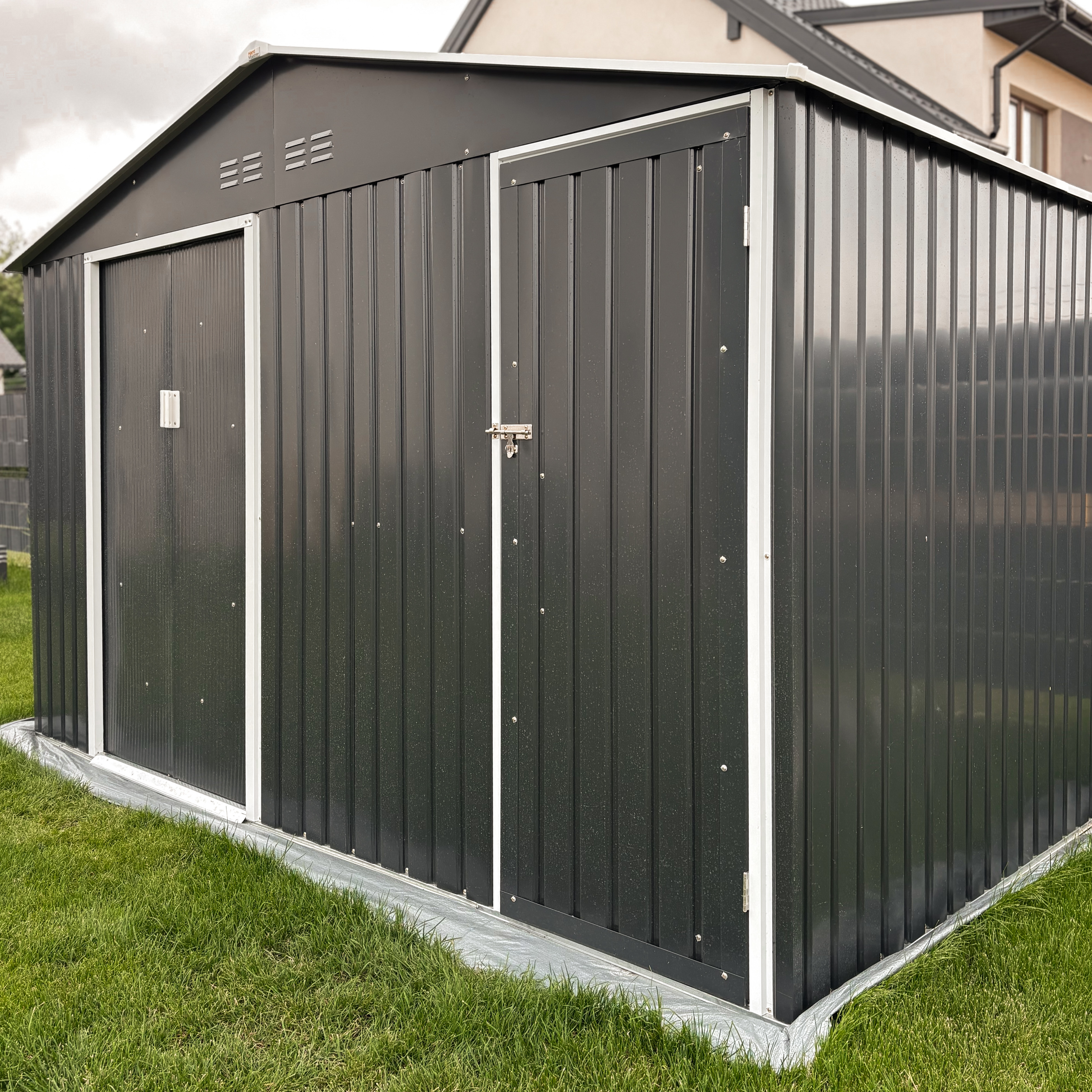 Kovový zahradní domek Hardmaister FALCON 340x194 cm fotografie realizace 3