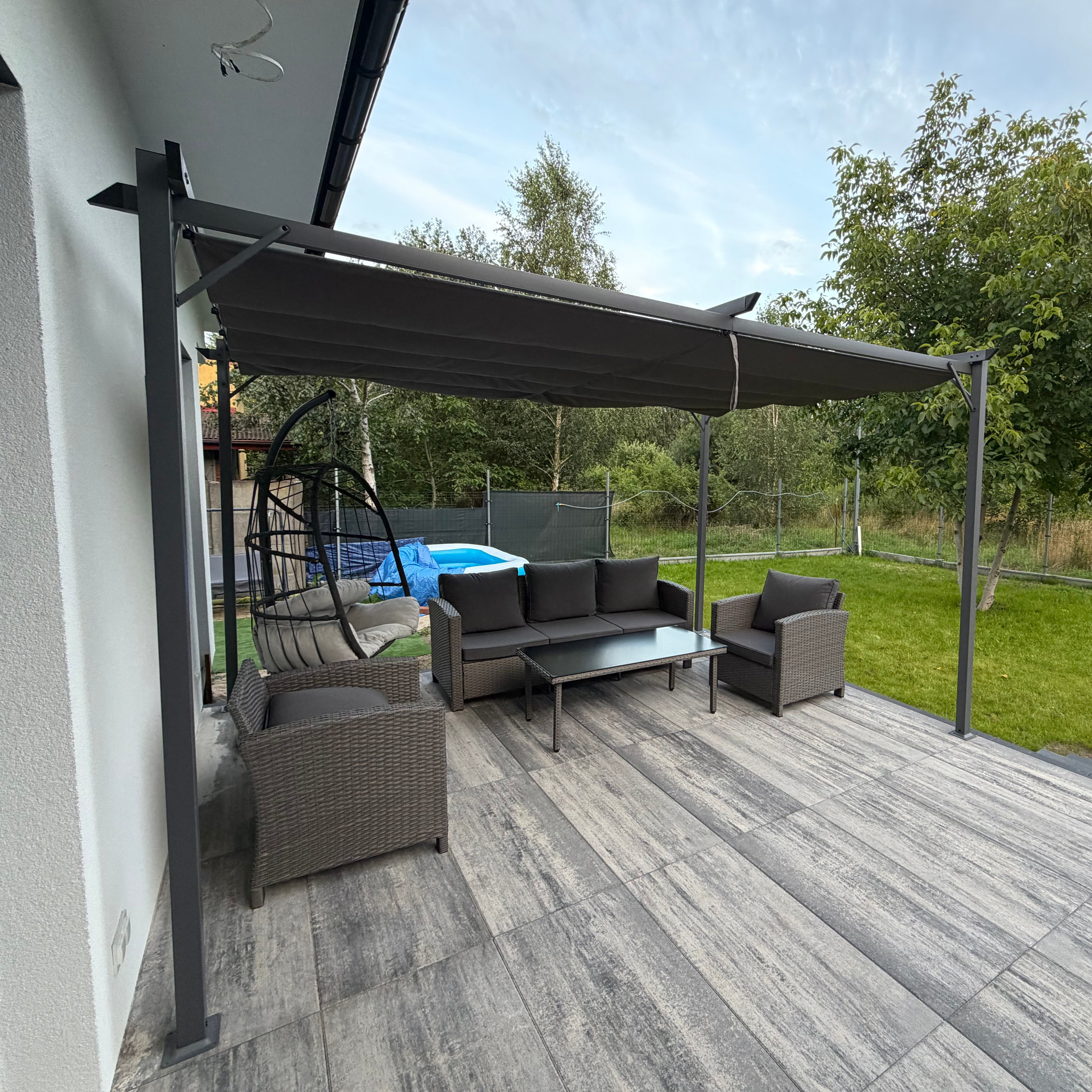 Kovová pergola Hardmaister SPRINT 3x4 m antracit fotografie realizace 2