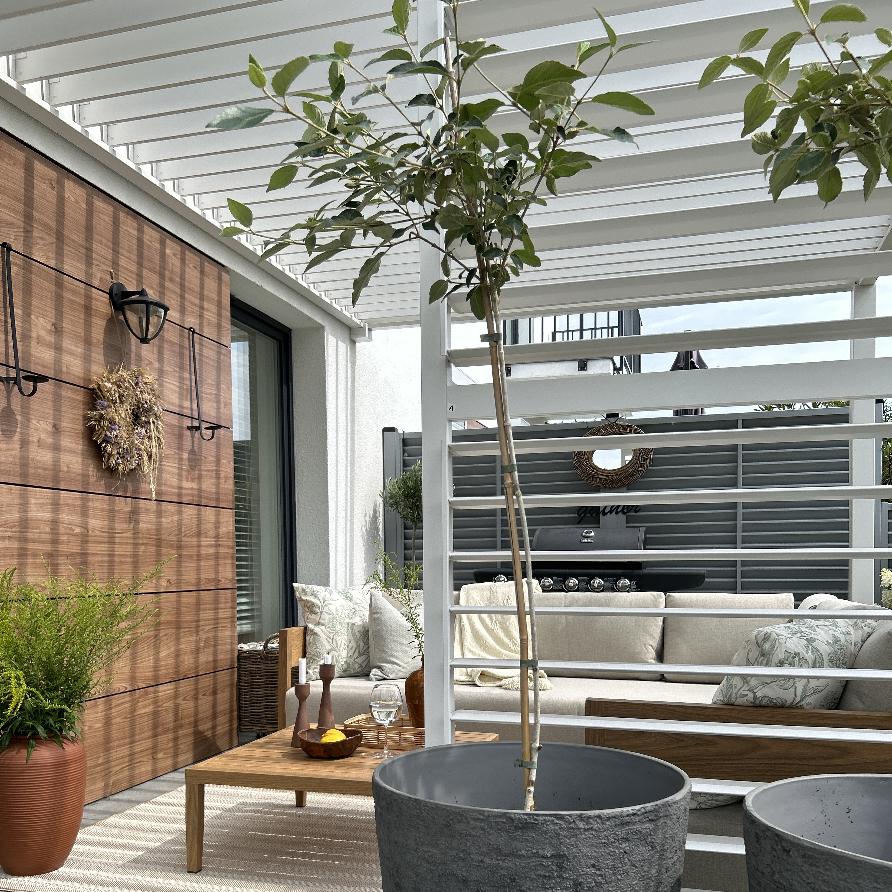 Žaluziový panel Gutroof Premium 4 m, bílý fotografie realizace 4