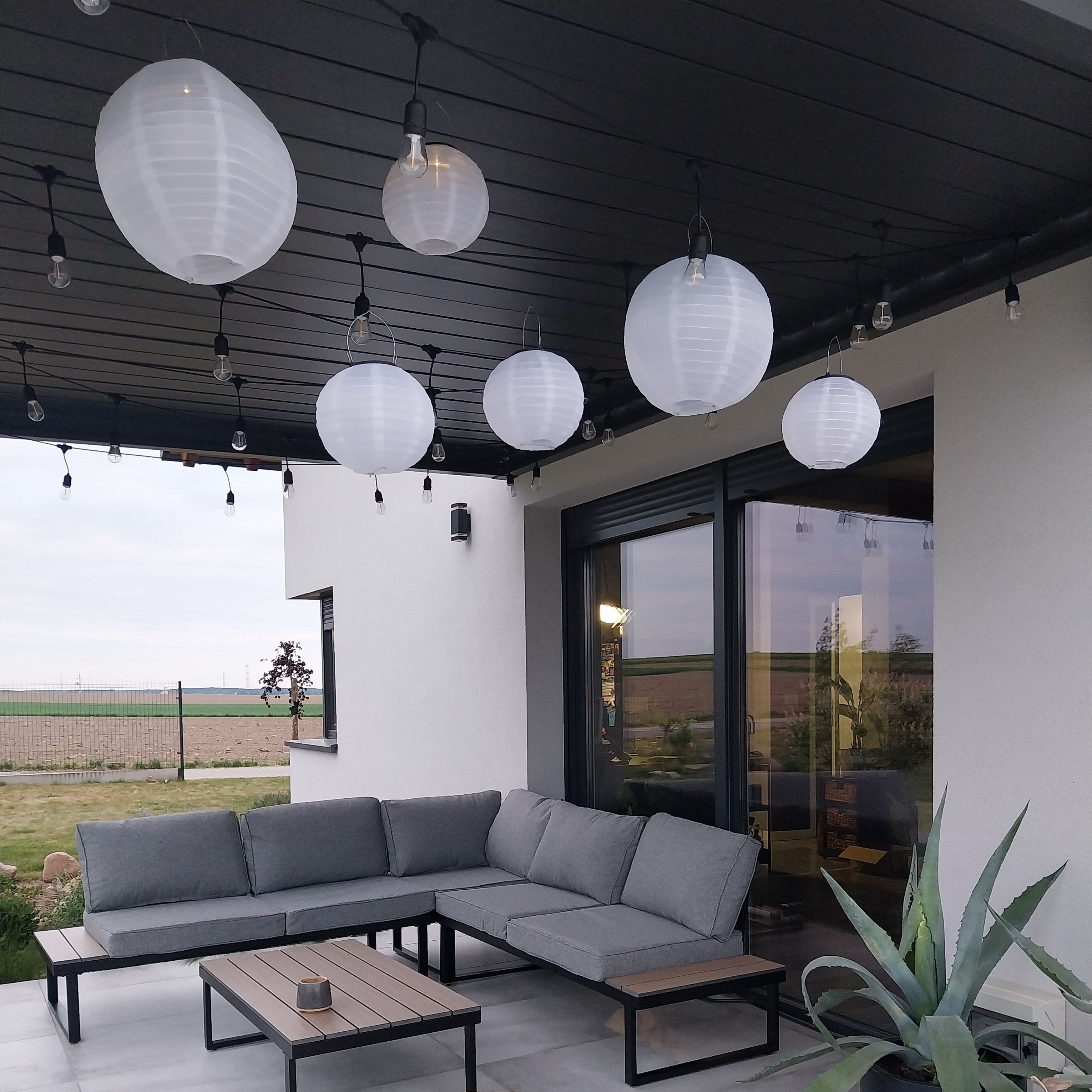 Hliníková pergola ke stěně Gutroof ELEGANCE WALL 3x4 m antracit fotografie realizace 3
