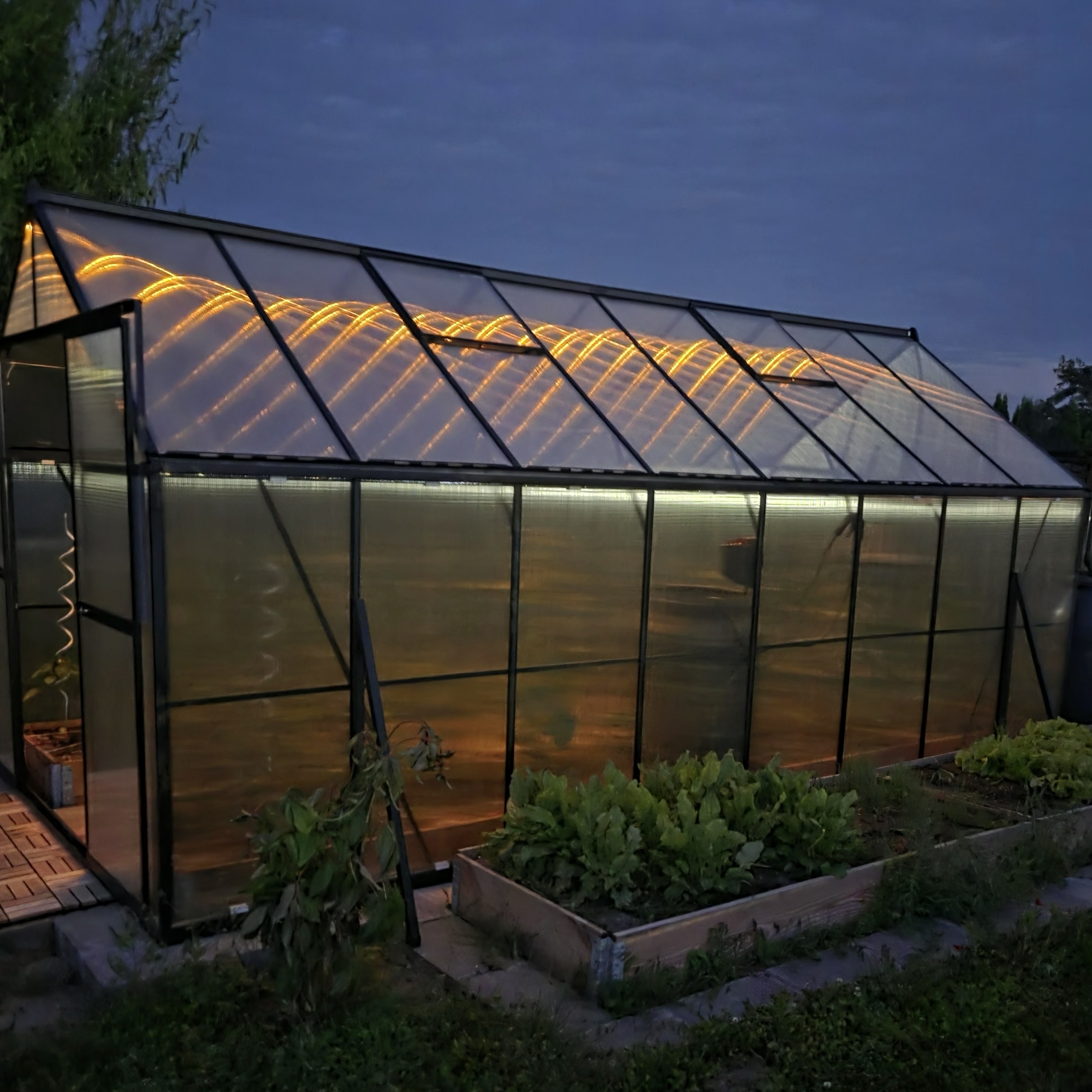 Polykarbonátový skleník Cultivo Slide-In 244x490 cm černý fotografie realizace 29