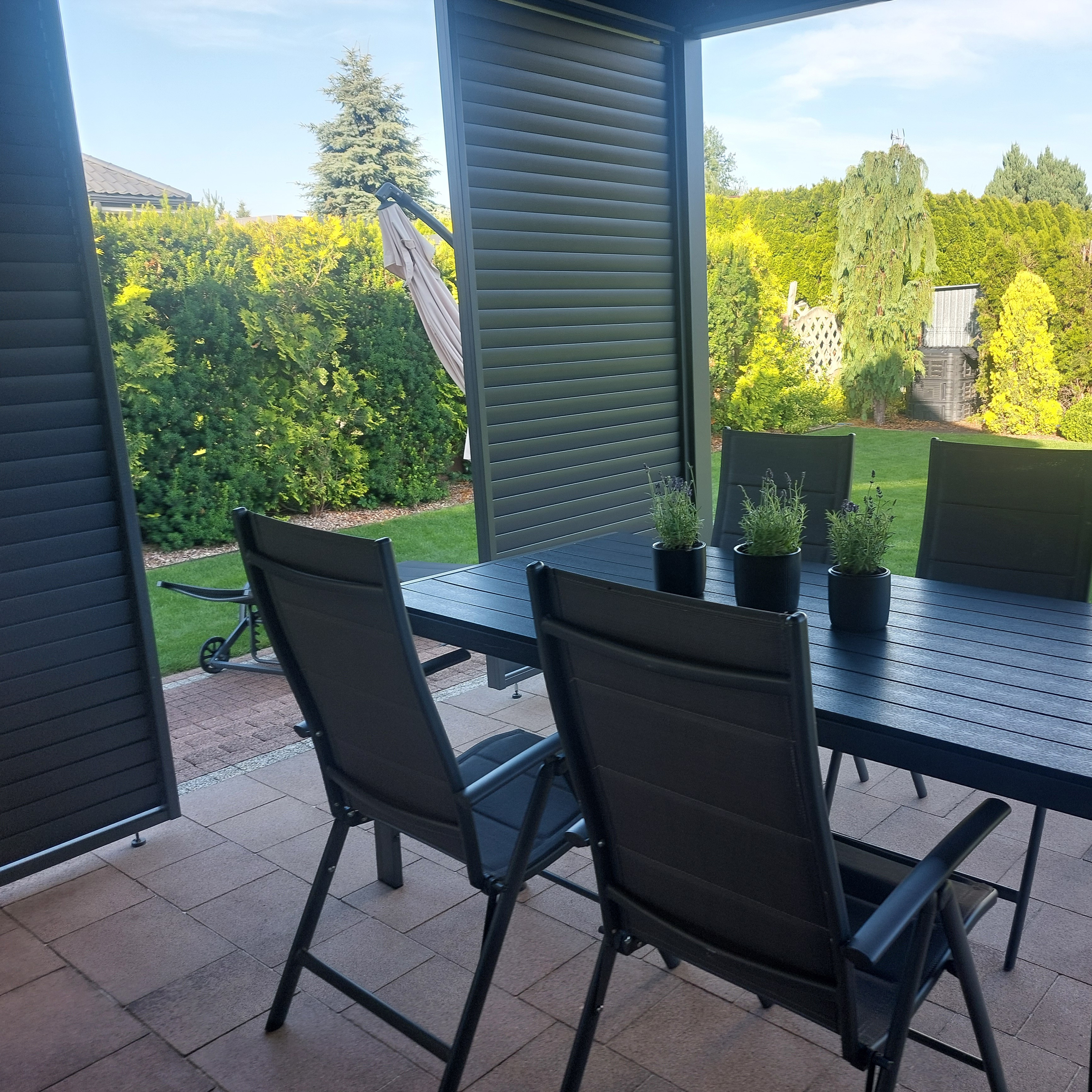 Terasa pergola DELUXE Automatic + LED 3,6x6 Antracitová - Gutroof fotografie realizace 1