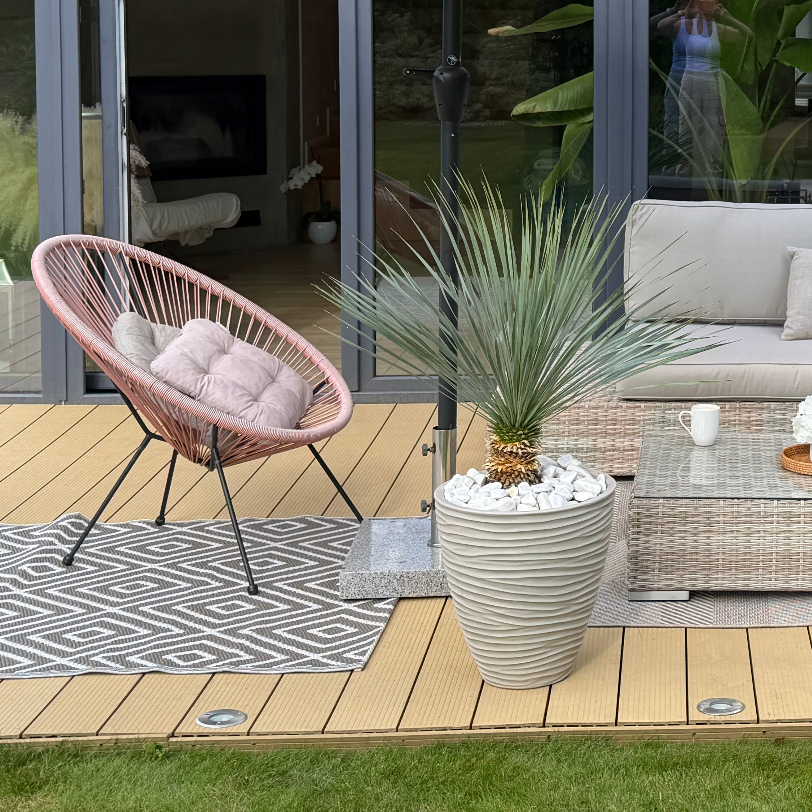 Terasaový koberec Diamond Taupe 120x180 cm - MoodMe fotografie realizace 2