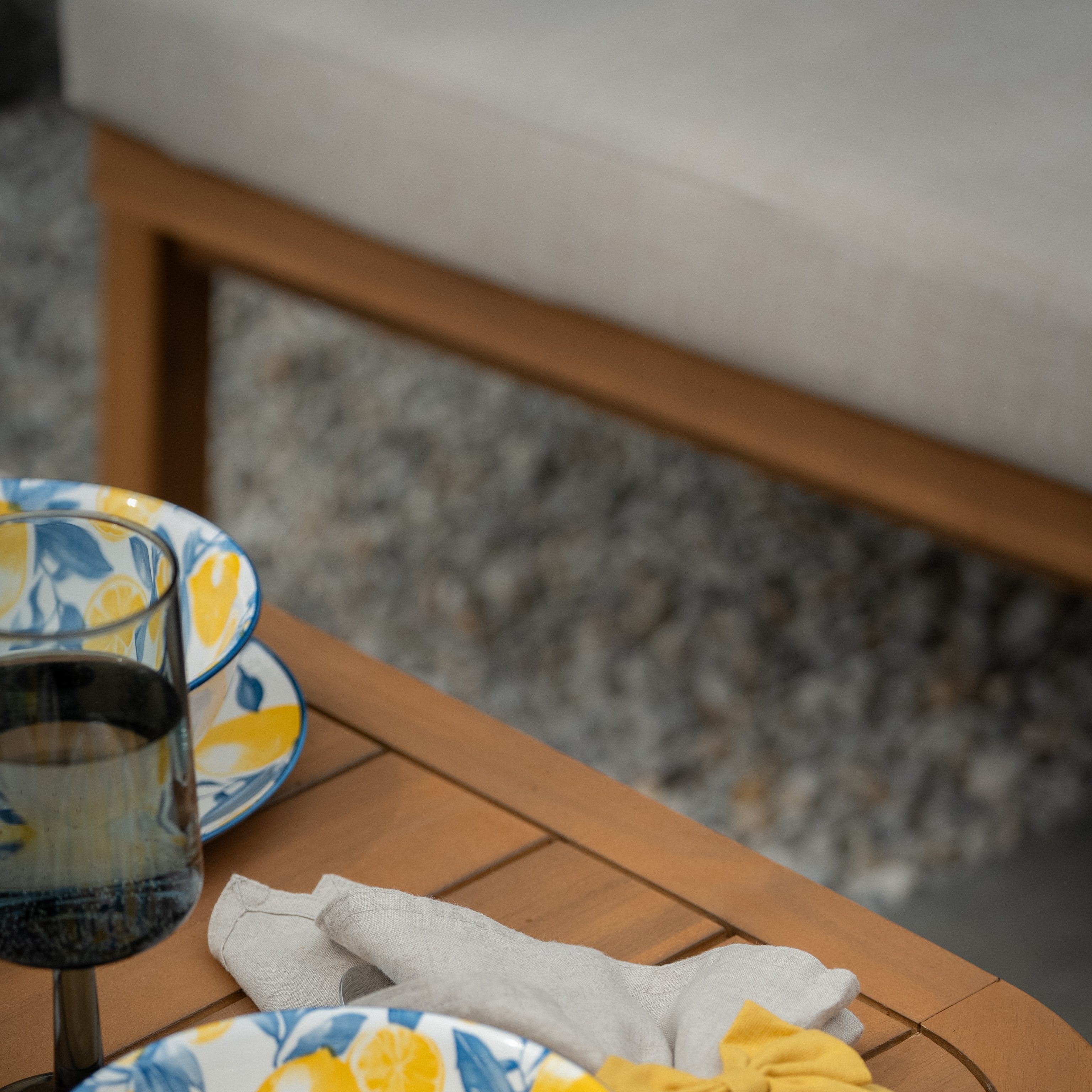 Dřevěný zahradní roh Bjørkka SKALA CAFFE z akátu fotografie realizace 5
