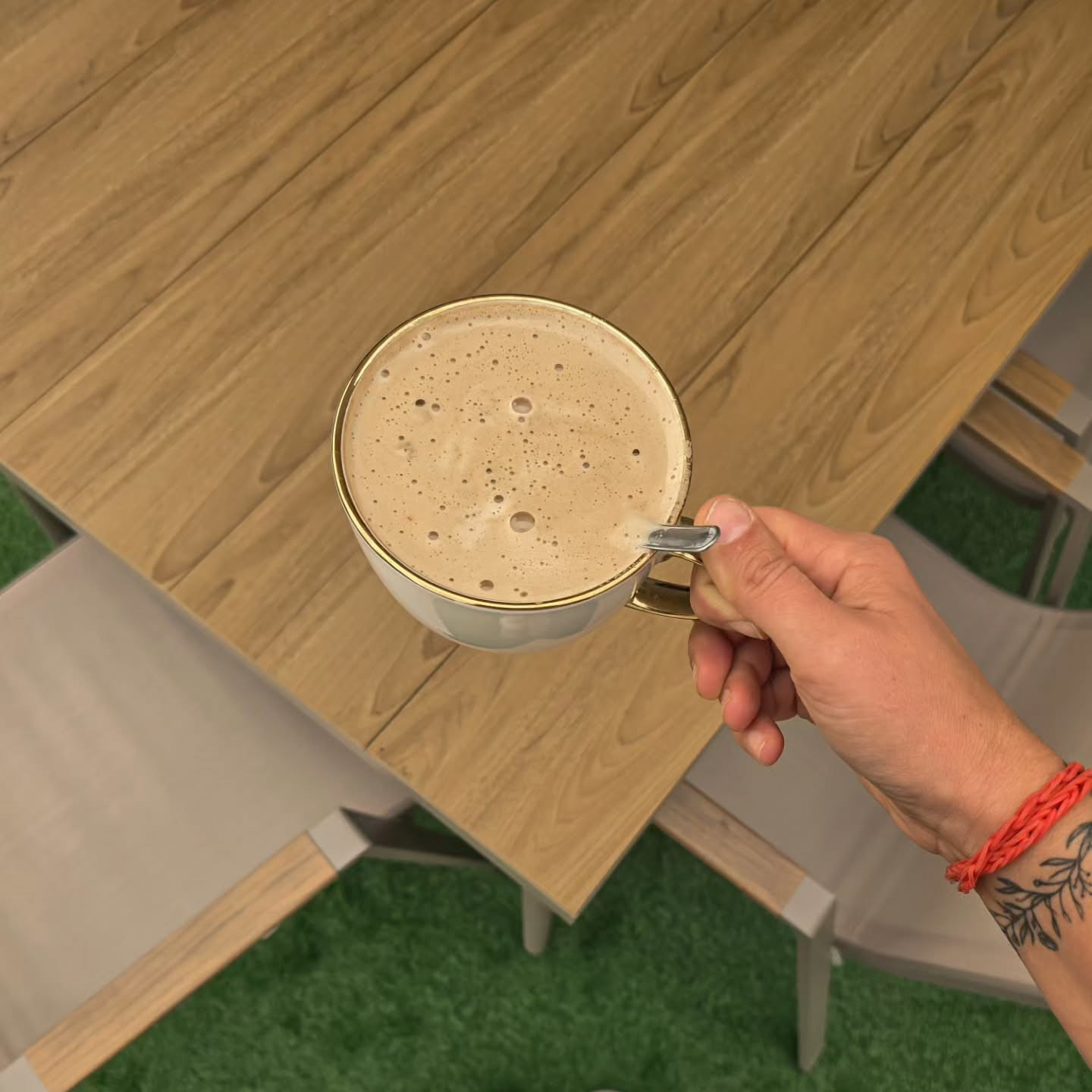 Jídelní zahradní set NOVA DINING 8+1 Taupe - Bjørkka fotografie realizace 4