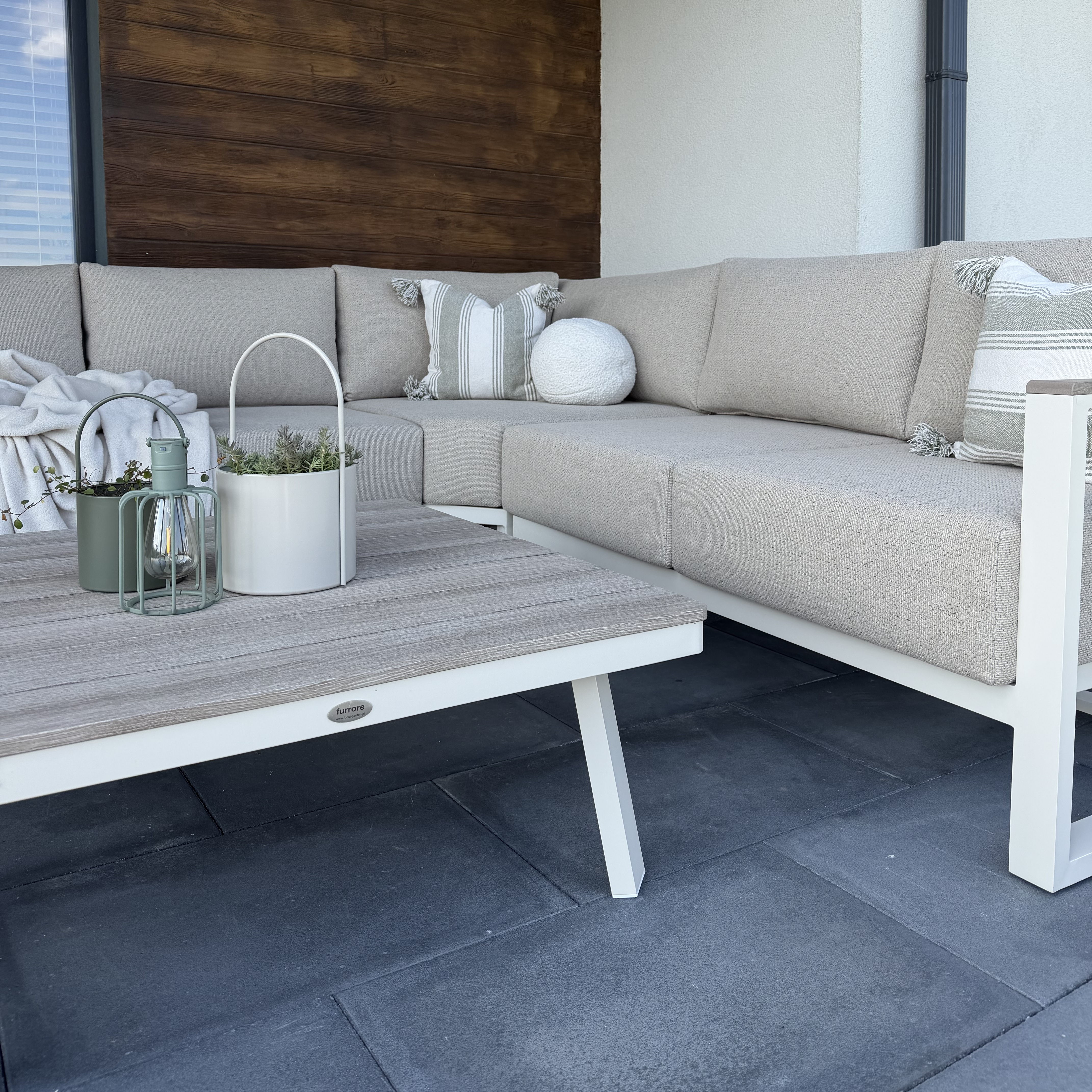 Rohová sedací souprava STELVIO CAFFE Beige - FURRORE fotografie realizace 1