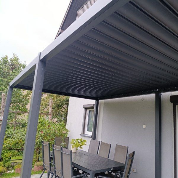 Zahradní pergola PRIMARY 3x5.8 antracitová - Gutroof fotografie realizace 14