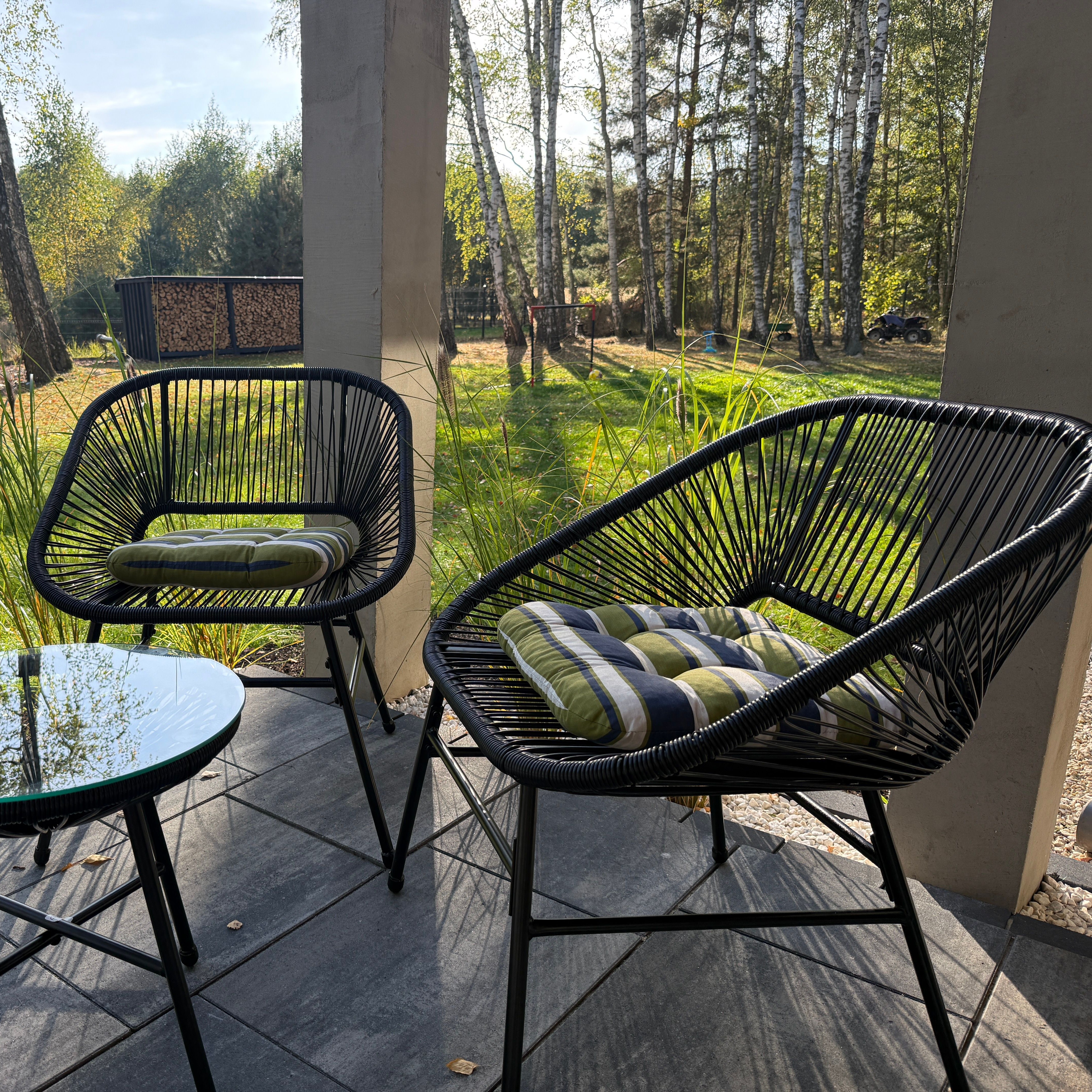Zahradní sestava MAYA NEW 2+1 Black - Bjørkka fotografie realizace 1