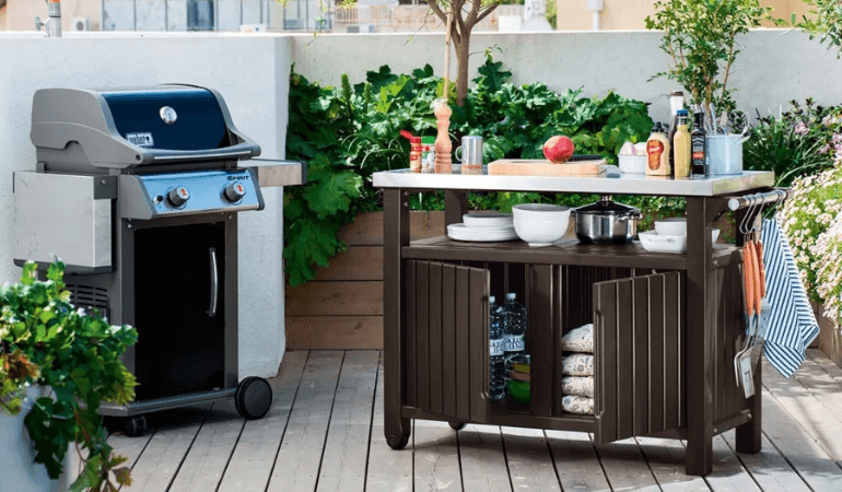 Zahradn&iacute; bar s &uacute;ložn&yacute;m prostorem Keter UNITY XL 207L Brown