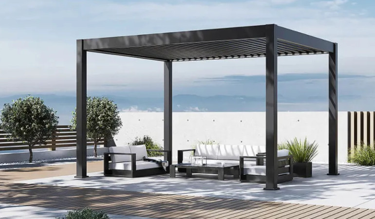 DELUXE PRO AUTOMATIC 3x4 elektrick&aacute; terasov&aacute; pergola s LED osvětlen&iacute;m, antracit/světle &scaron;ed&aacute; - Gutroof